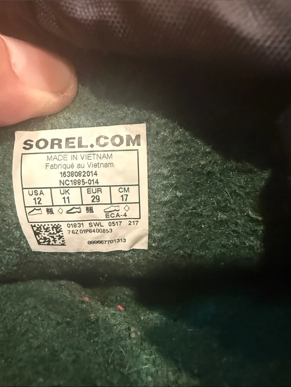Sorel boys winter